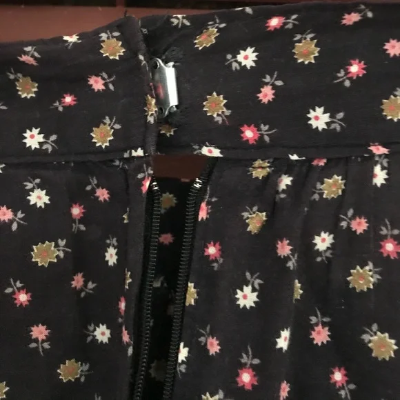 Vtg🎀Gunne Sax Black Calico Skirt Size S Prairie Midi Lace Trim👒🌾(RESERVED) - Picture 9 of 15